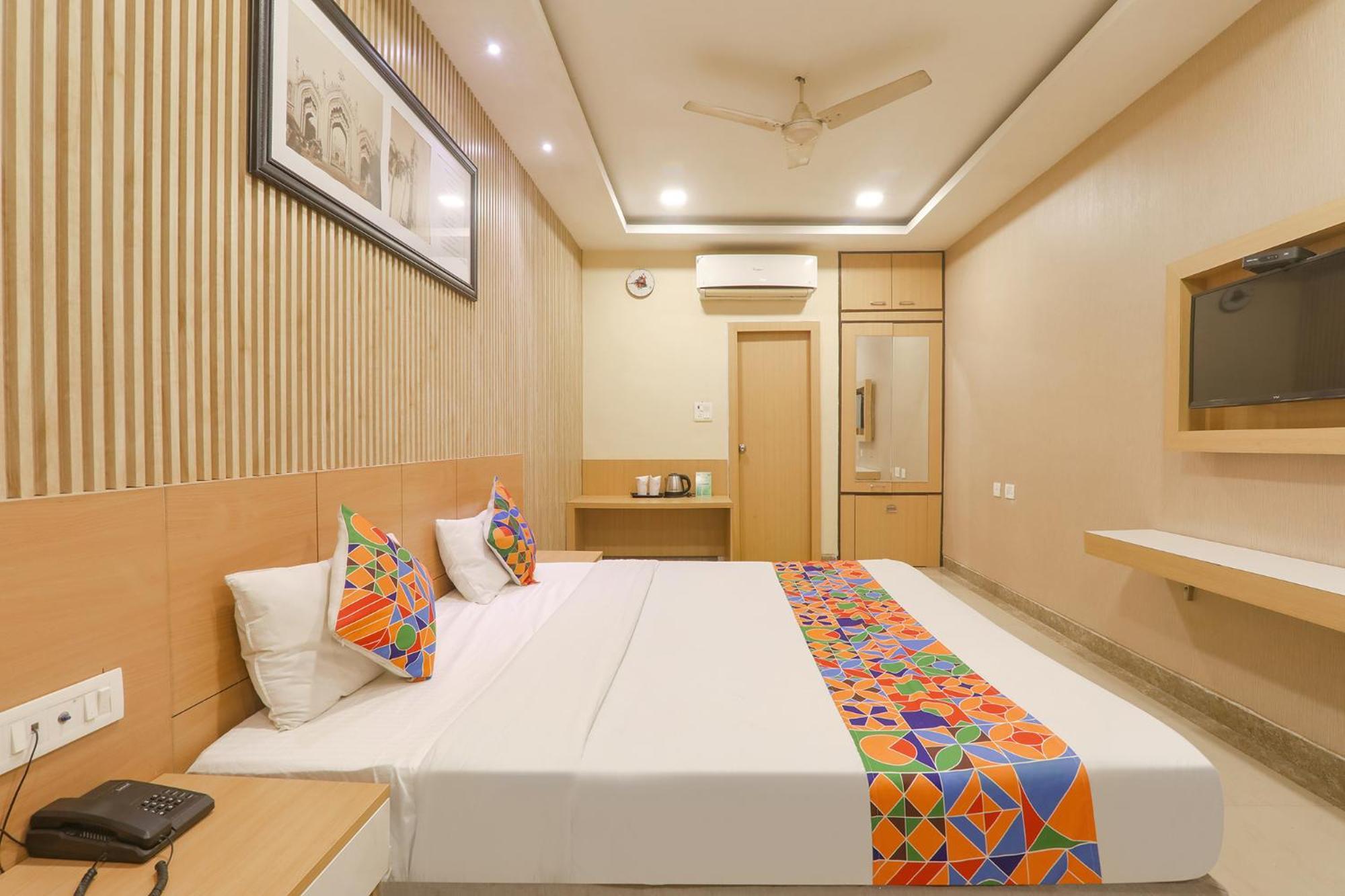 Fabhotel Raghubar Kripa Лакхнау Экстерьер фото