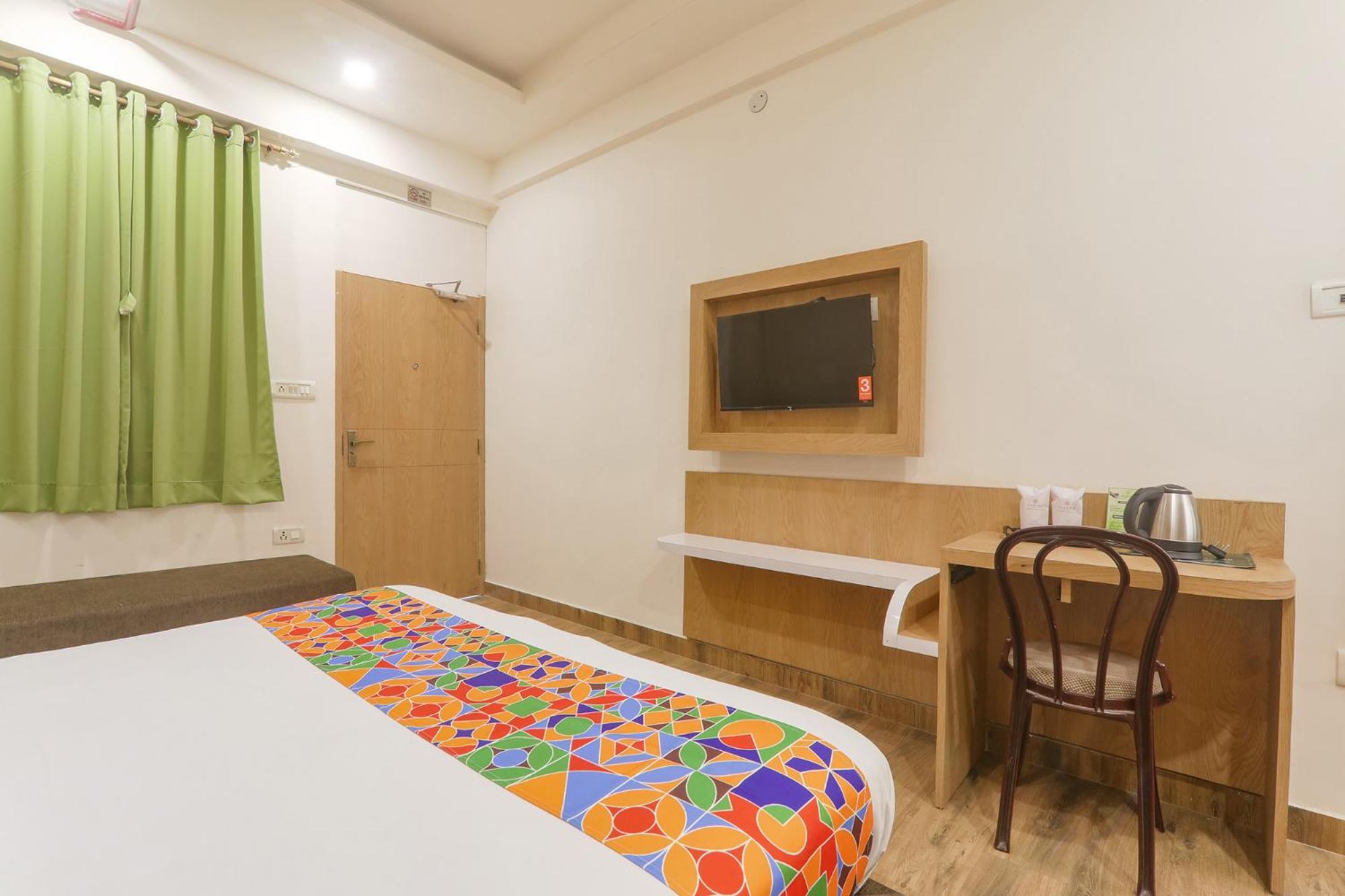 Fabhotel Raghubar Kripa Лакхнау Экстерьер фото